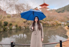 Lagi Viral,  Aura Kasih Unggah Foto Liburan di Jepang