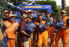   28.000 Paket sembako Bagi Driver Ojek, Porter dan Kurir Dibagikan Bank Mandiri