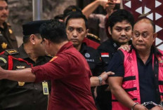   Kejagung Tahan Kepala dan 2 Wakil Kepala BGN