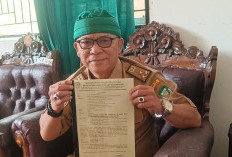  Walau Ditengahi Bupati dan  Wabup, Kadisnakertrans Seluma Tetap  Minta Proses  Sekdis 