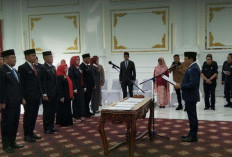 10 Pejabat Eslon II hasil Seleksi JPT Dilantik Walikota Bengkulu