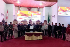 Waka I DPRD Seluma Ikuti Rapat Paripurna Pendapat Akhir Fraksi RAPBD 2026