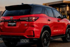 Fortuner GR Sport memiliki karakter desain yang tegas dan sporty. Detail pada bagian depan, grille, bumper