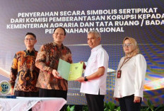 KPK Serahkan Aset Rampasan Korupsi Senilai Rp1,6 Miliar kepada BPN untuk Pelayanan Pertanahan