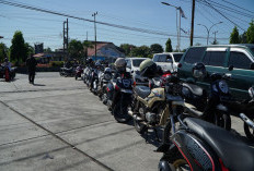 Stok Aman, Pemda Provinsi  Imbau Warga Tidak Panic Buying